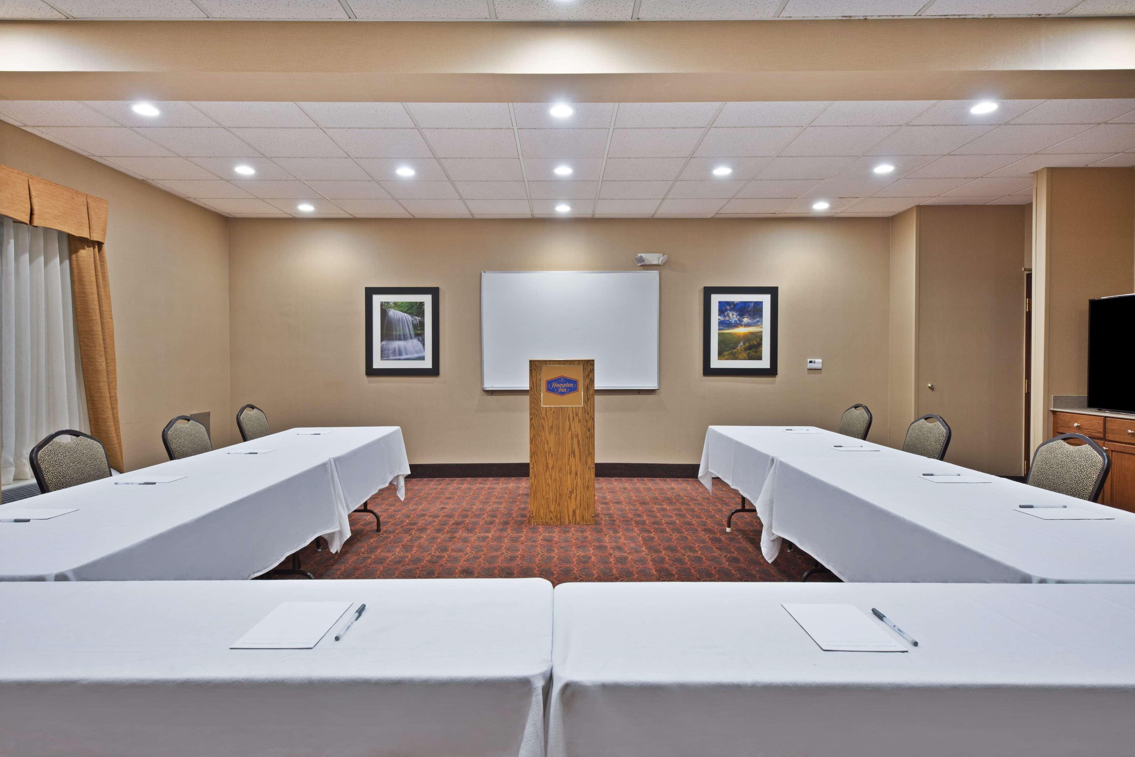 Hampton Inn Winfield Teays Valley Eksteriør bilde