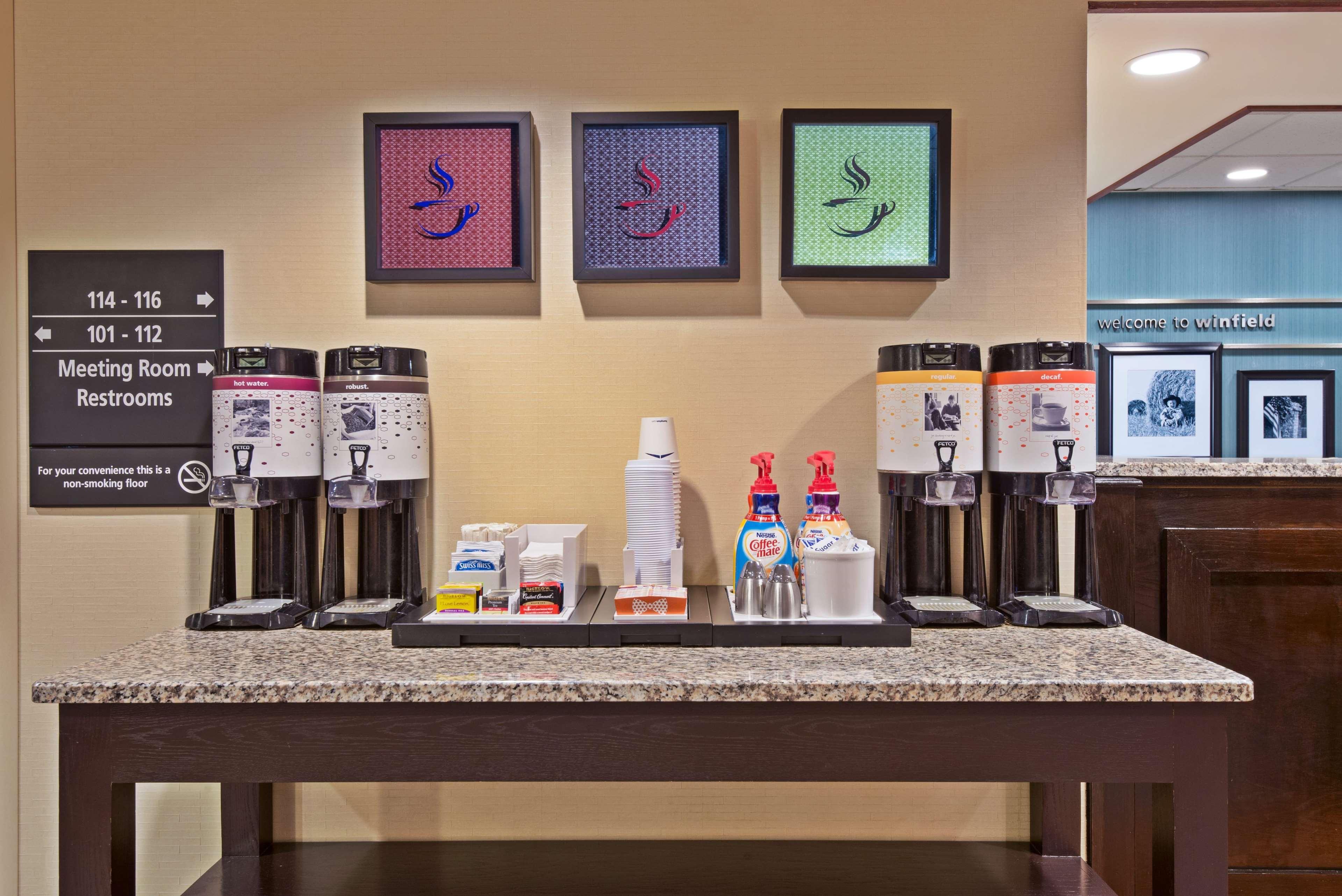 Hampton Inn Winfield Teays Valley Eksteriør bilde